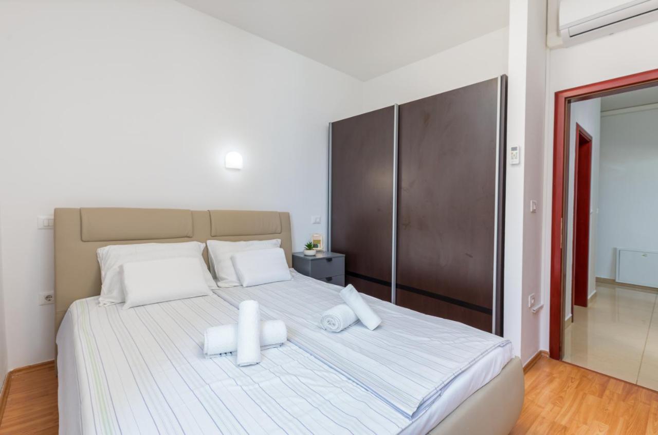 Apartment Augusto - Sea View بولا المظهر الخارجي الصورة