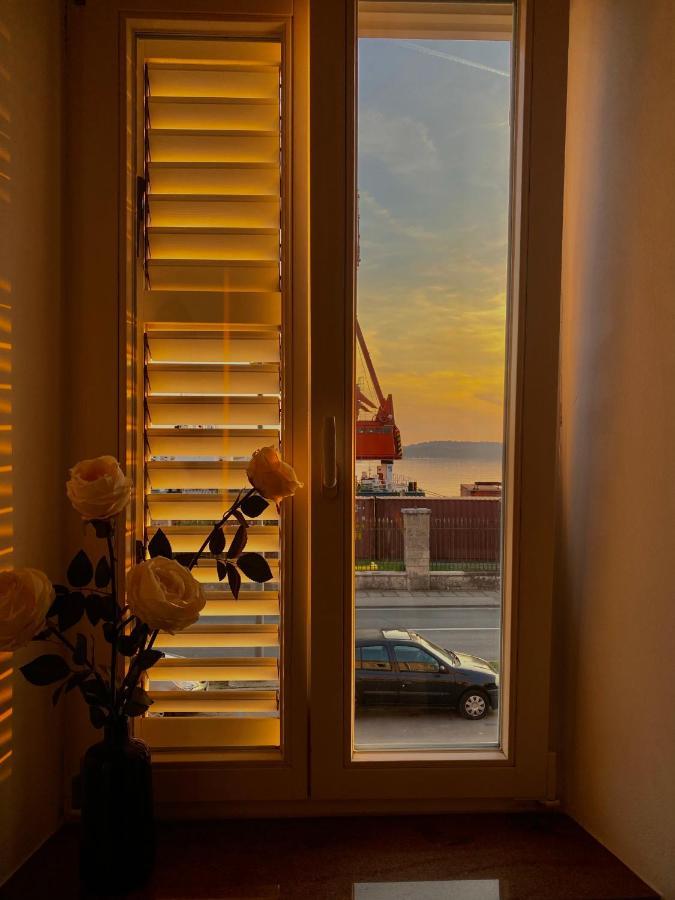 Apartment Augusto - Sea View بولا المظهر الخارجي الصورة