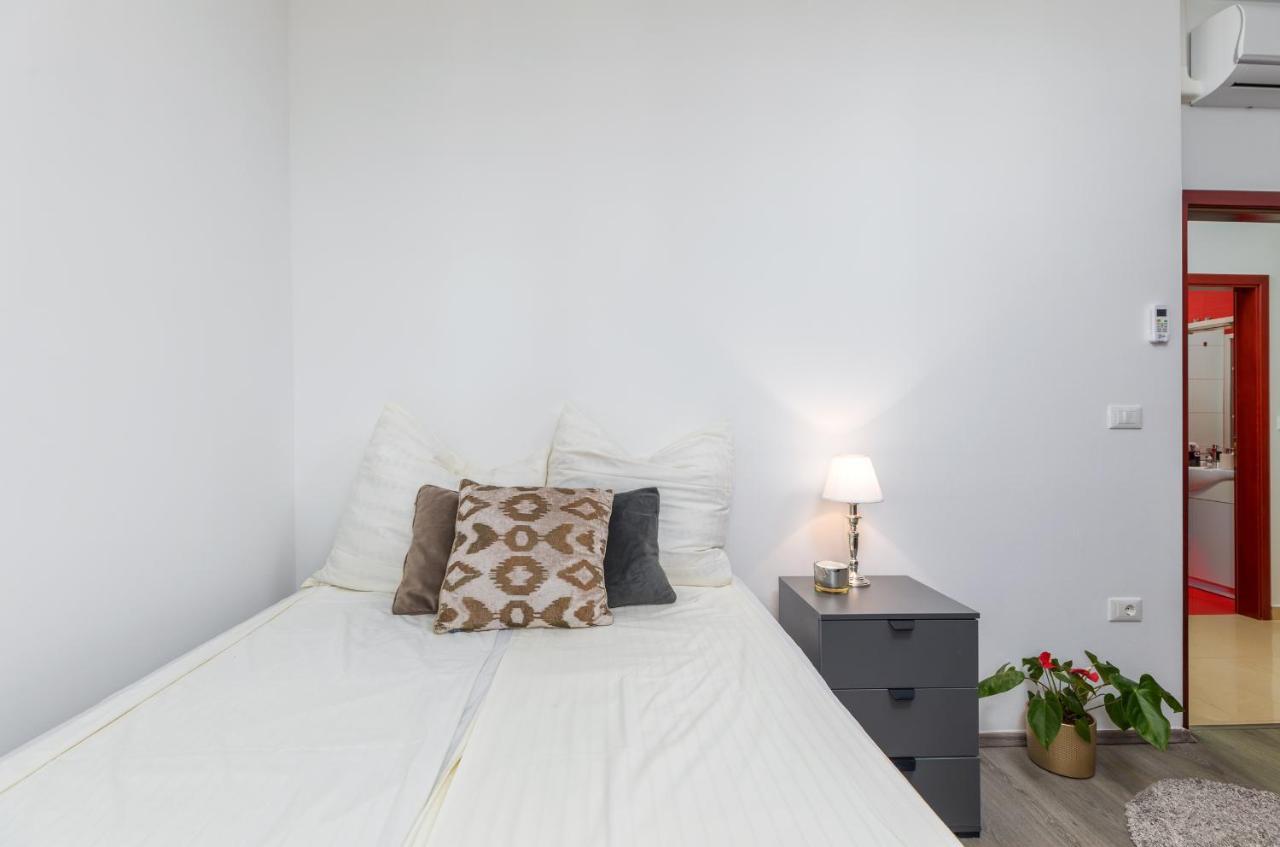 Apartment Augusto - Sea View بولا المظهر الخارجي الصورة